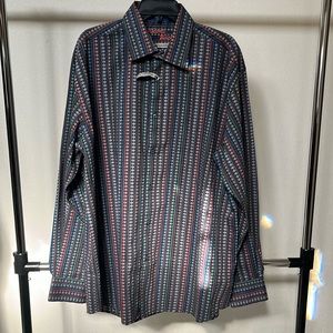 A brand new Visconti Black shirt. Multicolored size XL. Fabric from Portugal.